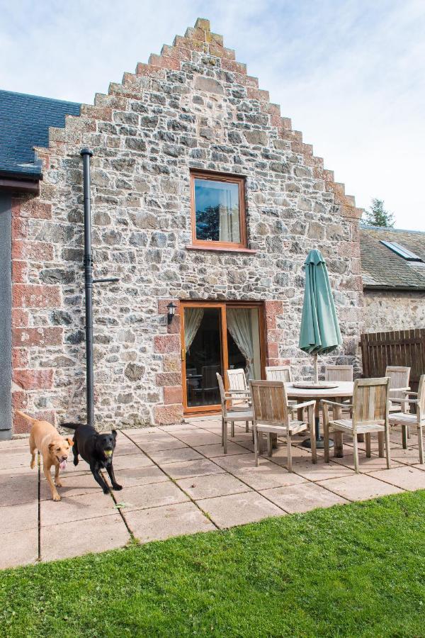 Vila The Granary With Hot Tub Forgandenny Exteriér fotografie